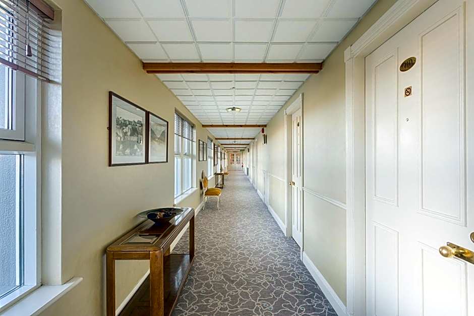 Connemara Coast Hotel