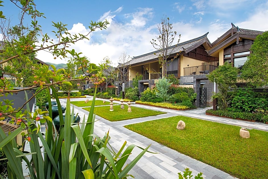 Howard Johnson Jinlin Plaza Lijiang