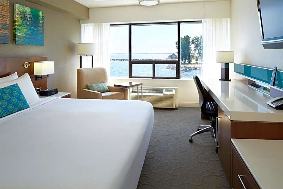 Delta Hotels by Marriott Kingston Waterfront