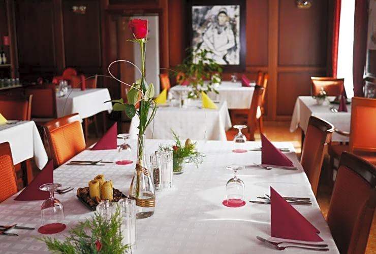 Hradná stráž Hotel&Apartments s privátnym wellness