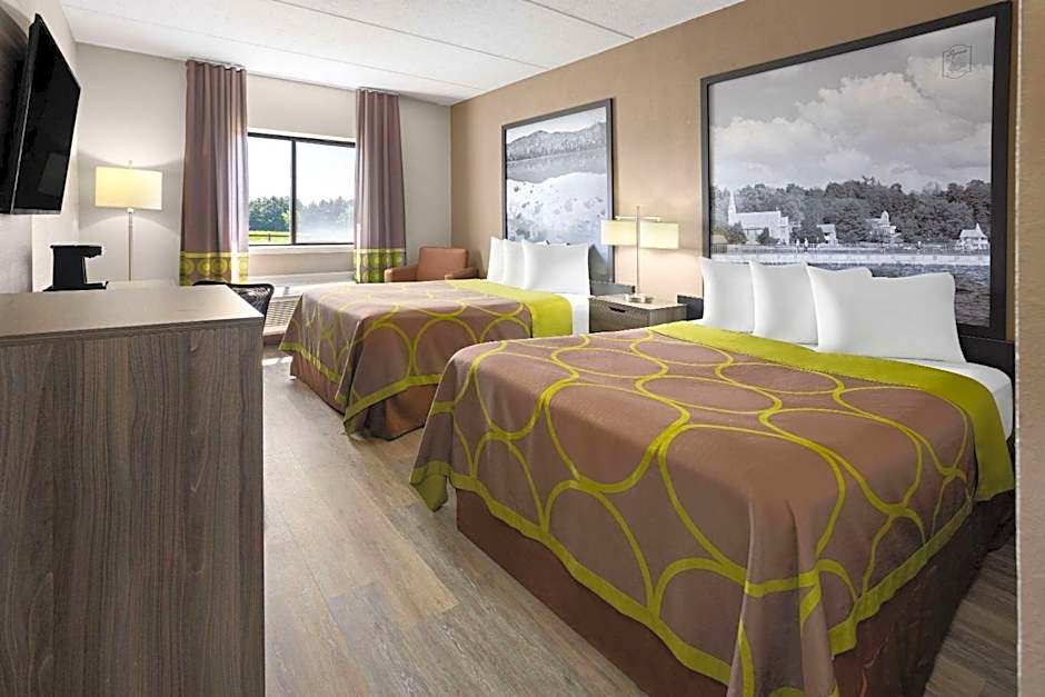 Super 8 by Wyndham Henrietta/Rochester Area