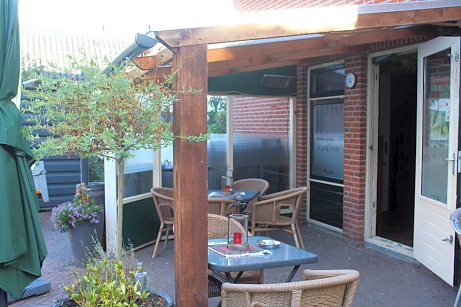 Hotel,cafe,biljart POT