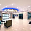 Days Inn & Suites by Wyndham Greater Tomball