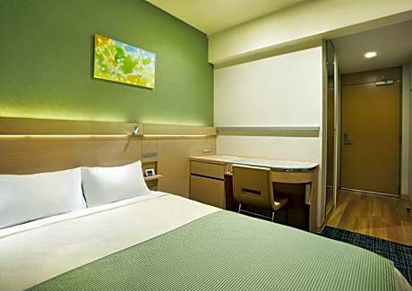 Economy Double Room with Shower - Non-Smoking