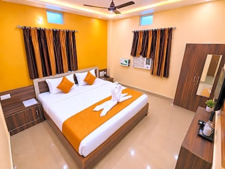 Goroomgo Hotel Krishna Residency Puri - Budget Friendly with Premium Facility