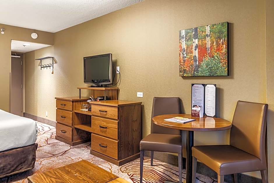 Banff Caribou Lodge And Spa