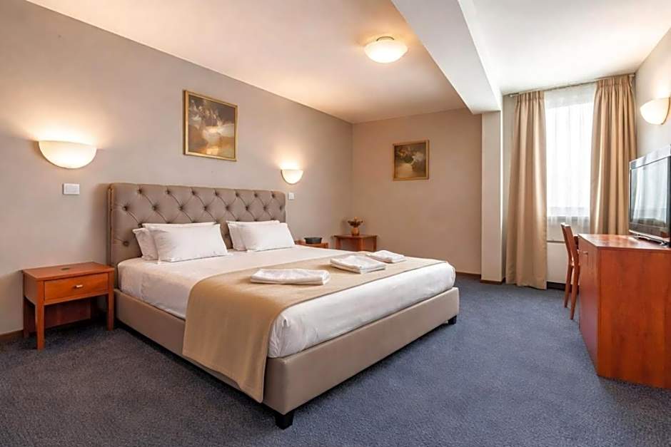 Sveta Sofia Hotel