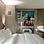AC Hotel by Marriott Boston Downtown