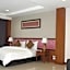 True Siam Rangnam Hotel