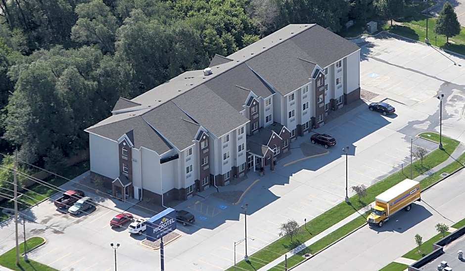 Microtel Inn & Suites by Wyndham Kearney