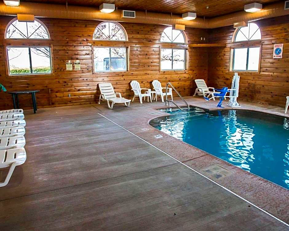 Quality Inn & Suites Loves Park near Rockford
