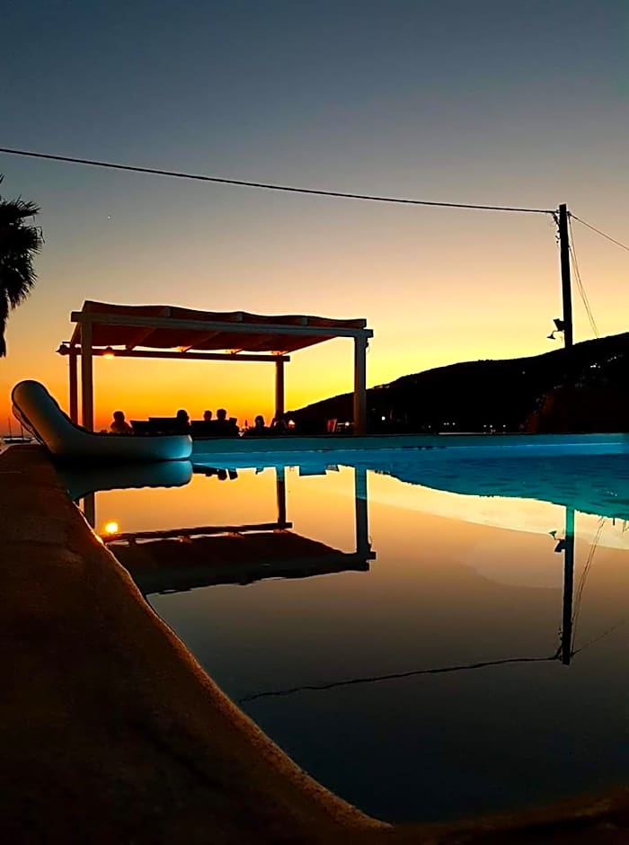 Itilo Traditional Hotel