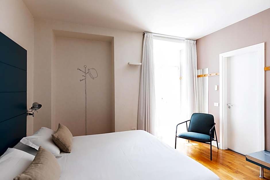 Hotel Piazza Bellini & Apartments