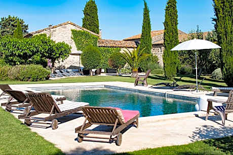 Mas de la Rivoire B&B