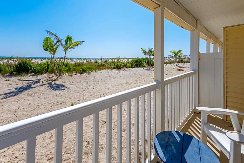 Drifting Sands Oceanfront Hotel