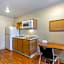 Extended Stay America Select Suites - Cleveland - Mentor