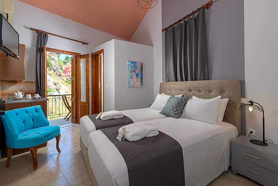 Grace Hotel & Studios