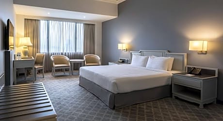 SUPERIOR KING OR TWIN