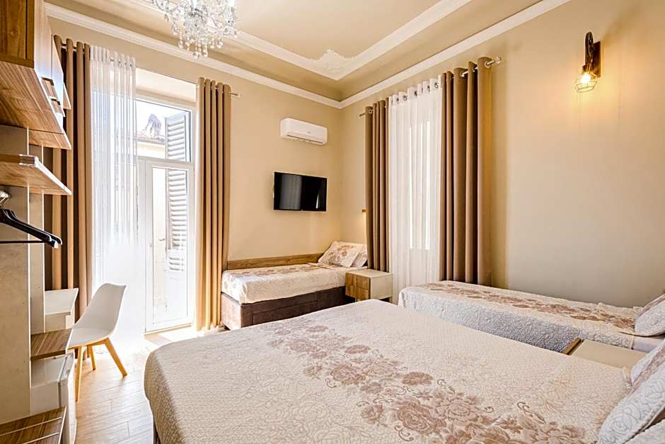 Hotel Bijou Roof Terrace