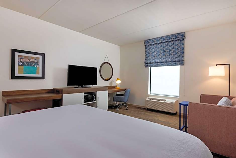 Hampton Inn By Hilton Baltimore Bayview Campus