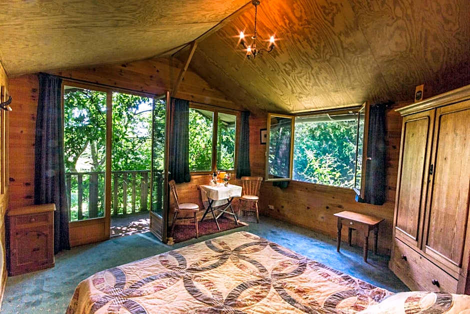Photo 1 of 10 of Double Room with Private External Bathroom