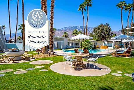 The Monkey Tree Hotel Buyout by AvantStay Entire Hotel Buyout! Funky Rooms with Modern Amenities!