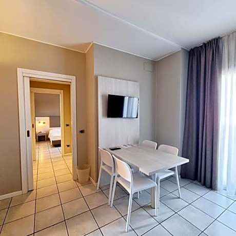 Superior One Bedroom Suite with Terrace and Lake View