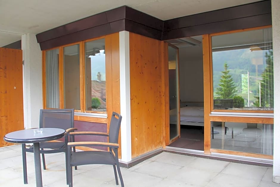 Elements Lodge