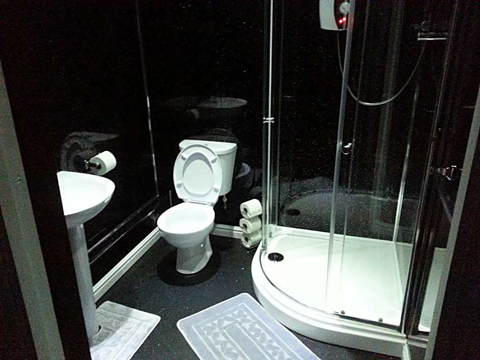 The Vyvyan Arms Hotel