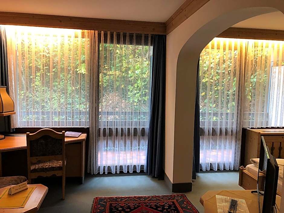 Hotel Vier Jahreszeiten