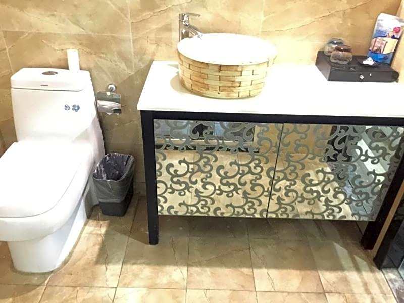 GreenTree Alliance Bengbu Railway Station Hotel