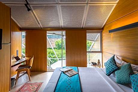 Villa Mezzanine