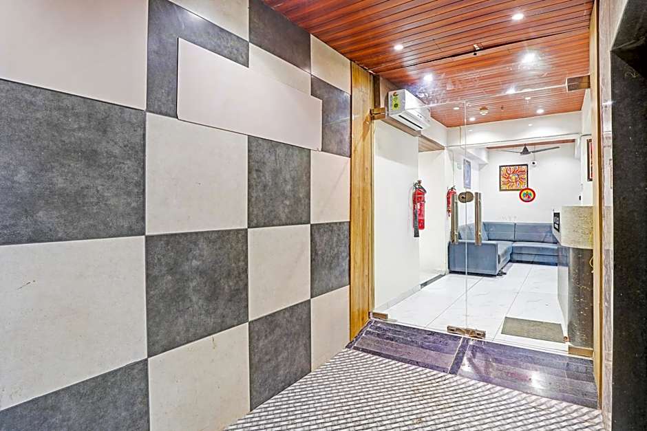 Super Hotel O Althan Formerly Hotel Niraant