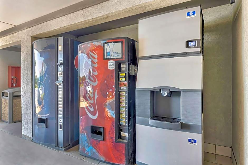 Motel 6-Mount Jackson, VA - Shenandoah