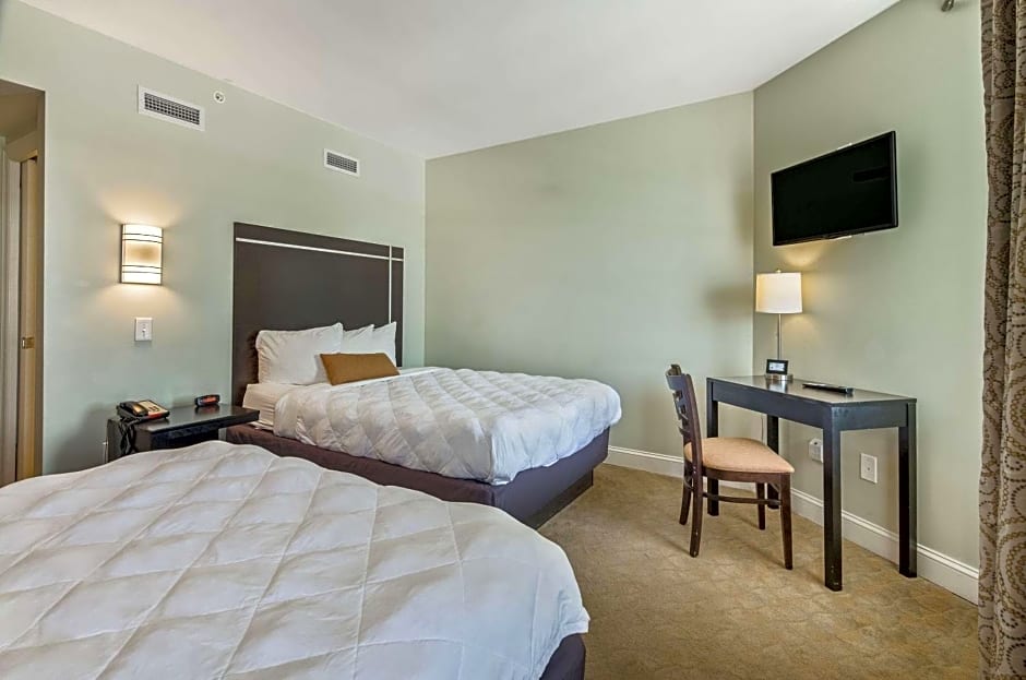 The Gin Hotel, Ascend Hotel Collection