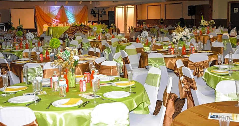 Columbus Grand Hotel & Banquet Center