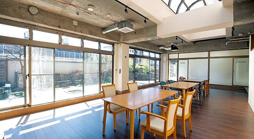 Chateraise Lodge Kasugai