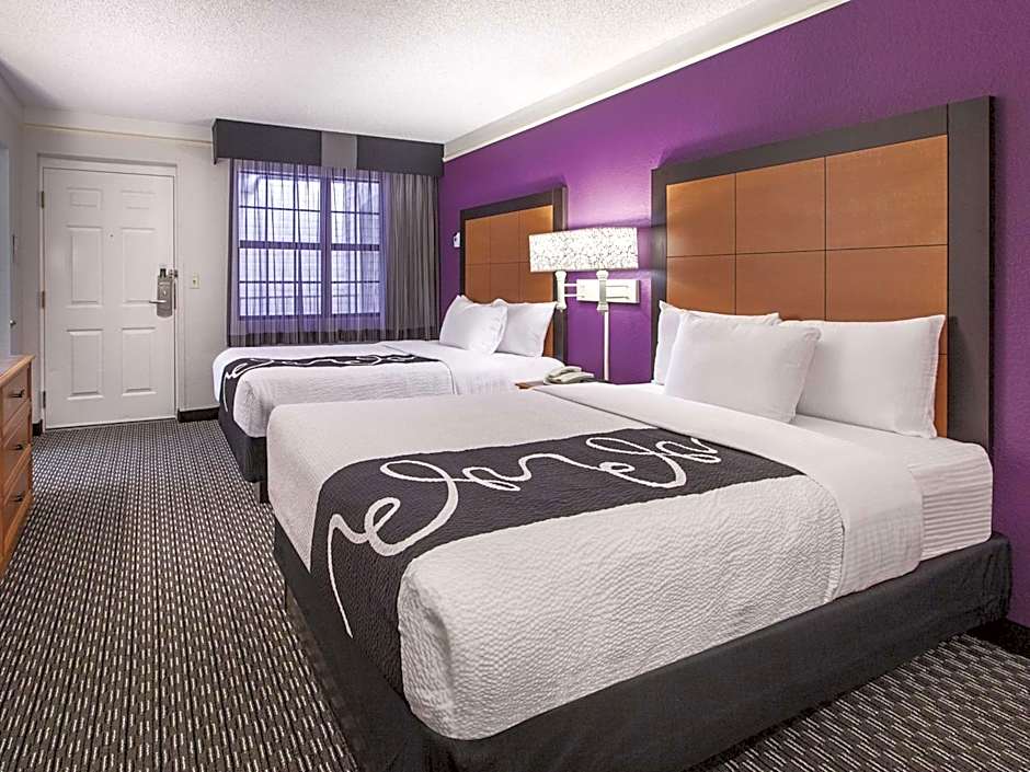 La Quinta Inn & Suites by Wyndham San Marcos