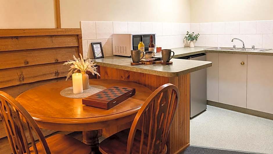 Cradle forest inn