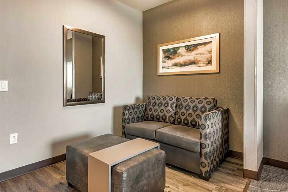 Holiday Inn Hotel & Suites Milpitas By IHG
