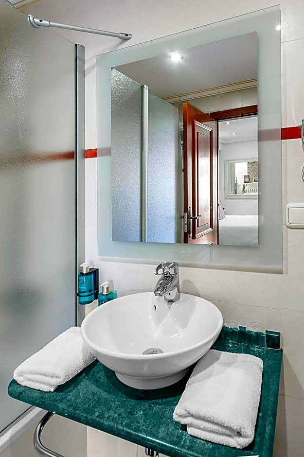 Hotel Boutique Las Almenas by Maxi Hoteles