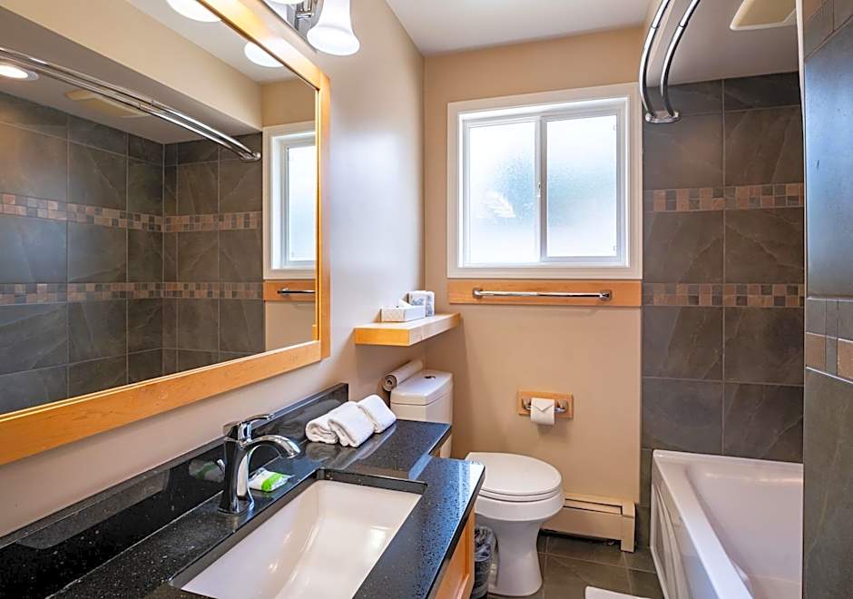 Swiss Chalet Motel