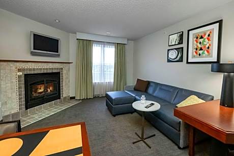 One-Bedroom King Suite with Sofa Bed