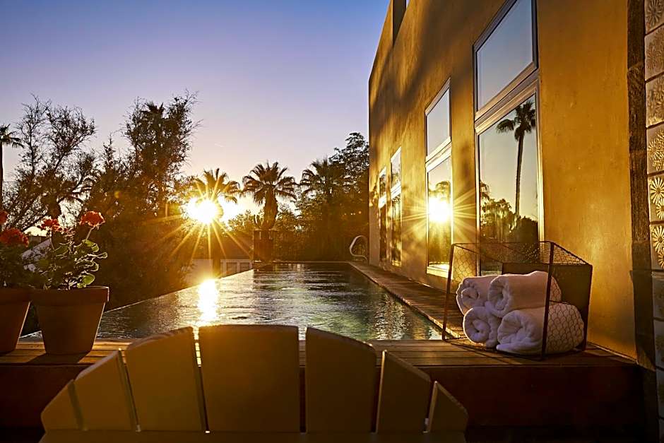 Bespoke Inn Scottsdale