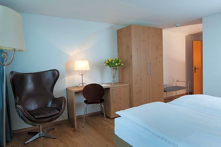 Hotel Restaurant Schlössli Sax