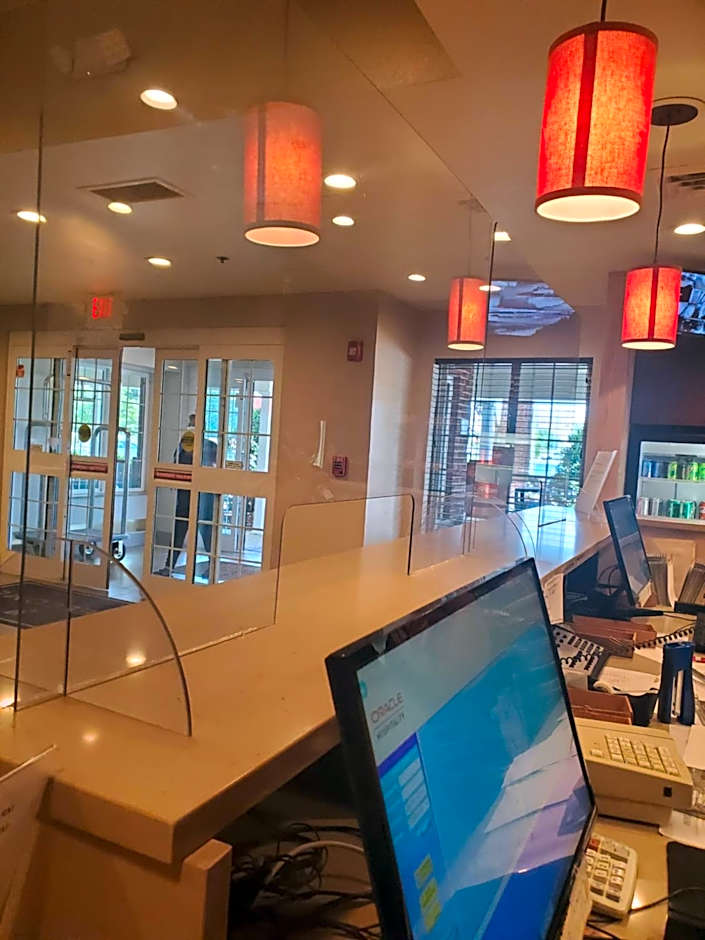 Country Inn & Suites by Radisson, Rocky Mount, NC