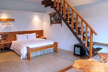 Duplex Quadruple Room