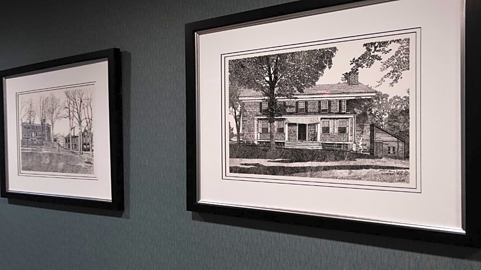 Holiday Inn Express and Suites Montgomery By IHG