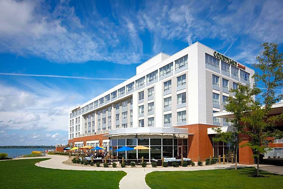 Courtyard by Marriott Erie Bayfront