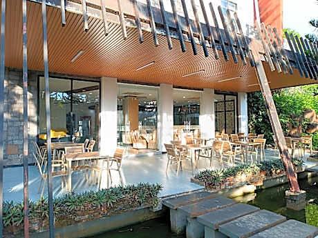 Trung Nguyên Coffee Resort